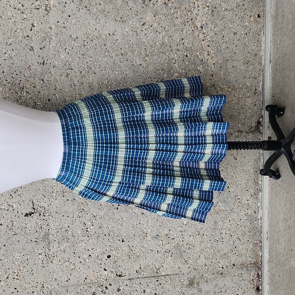 1950s plaid skirt - Picture 6 of 9